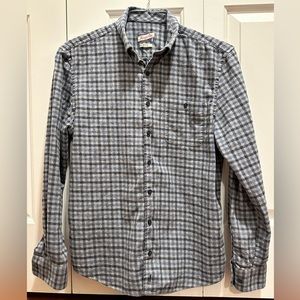 johnnie-O Hangin’ Out Men’s Button Up Down Shirt Size Medium M - Like New